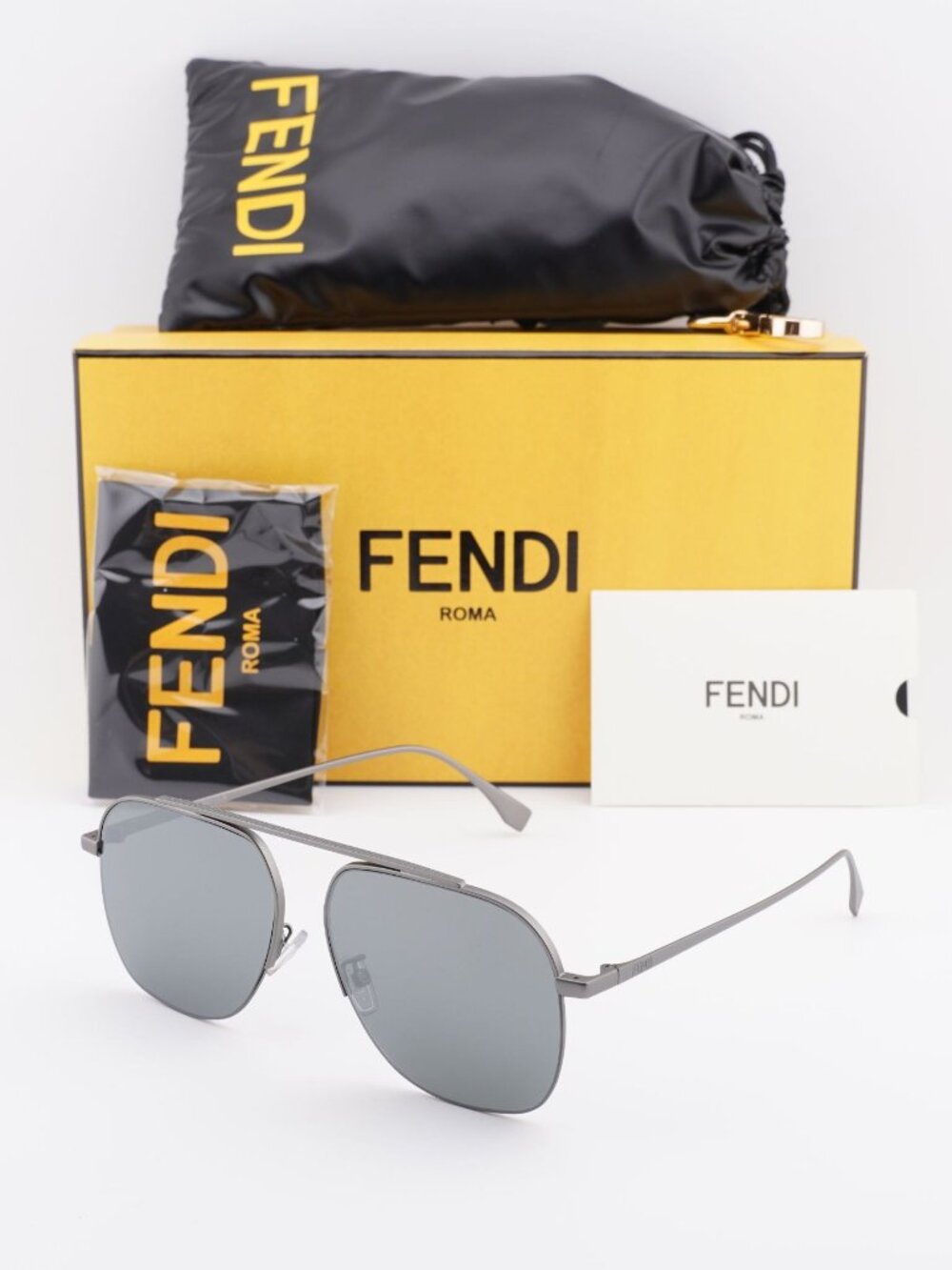 Fendi FE40005U 15C Aviator Sunglasses - Ruthenium / Smoke Mirror